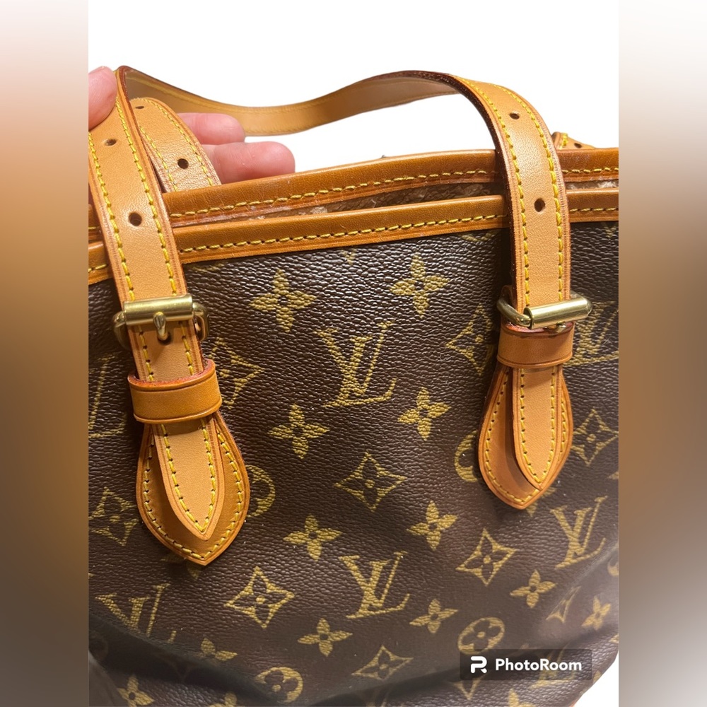 Louis Vuitton Monogram Petit Bucket Bag - Picture 8 of 17